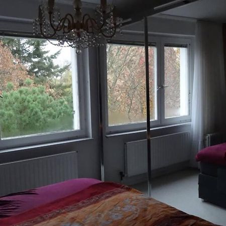 Schoene, Ruhige Wohnung In Berlin-Steglitz Екстериор снимка
